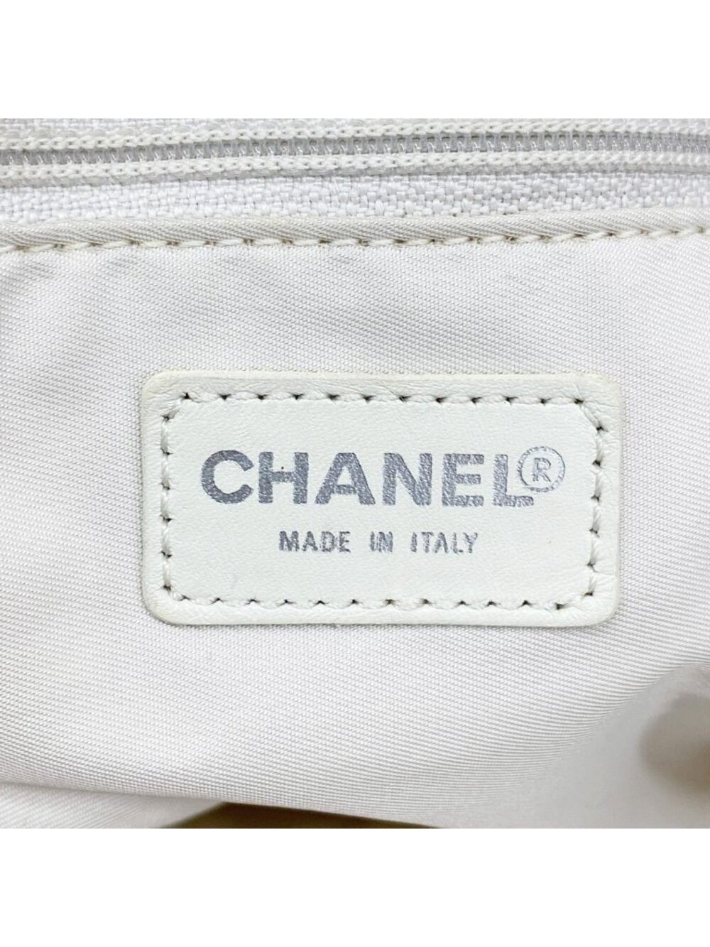 Chanel Tote New Travel Nylon Beige Silver - Picture 5 of 10